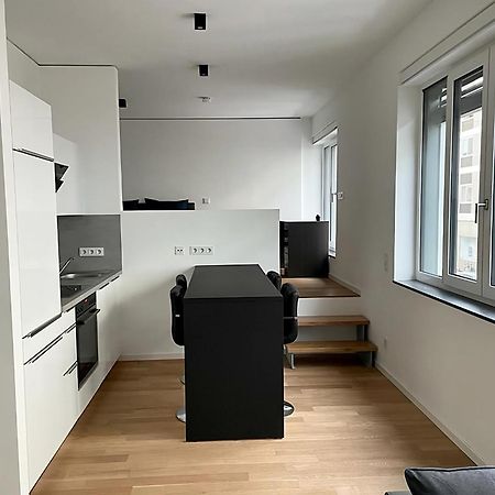 Modern Apartment In The Center Of Мюнхен Екстериор снимка